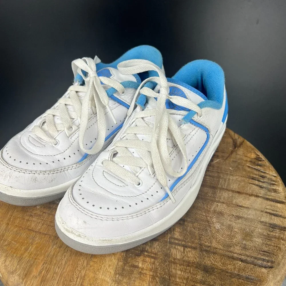 Nike Air Jordan 2 Retro Low - 4Y